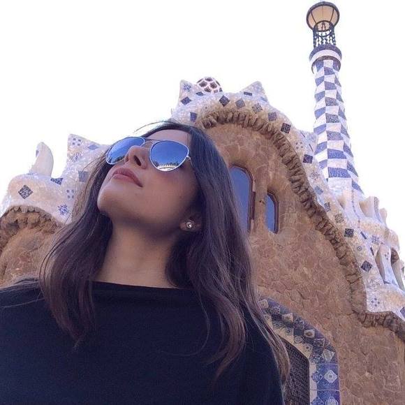 Meet your Posher, Tatiana - Picture 1 of 1